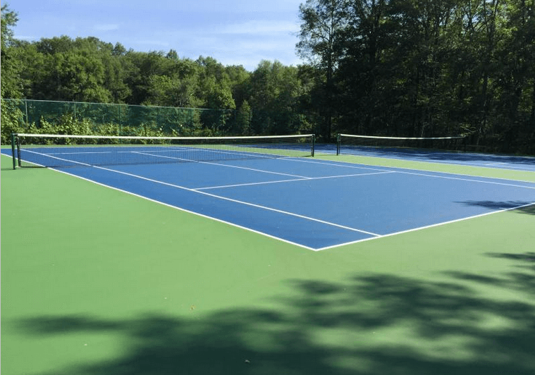 community tennis